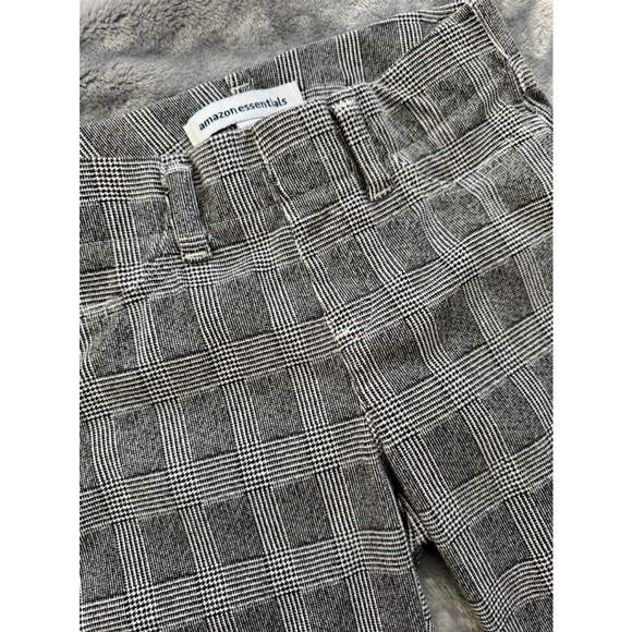 Amazon Essentials XS Short Pull On Work Pants with Real Belt Loop and Pockets - Picture 4 of 8